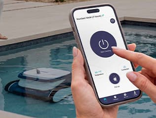How do robotic pool cleaners work — smart navigation pool robot cleaning a pool floor